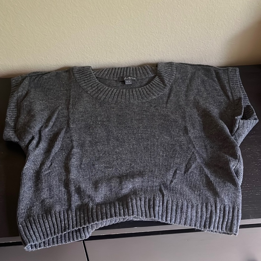 Forever 21 cropped grey sweater